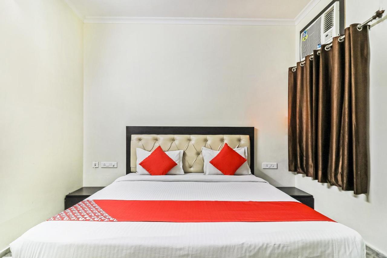 Collection O 35762 Hotel Season 4 Τζαϊπούρ Εξωτερικό φωτογραφία