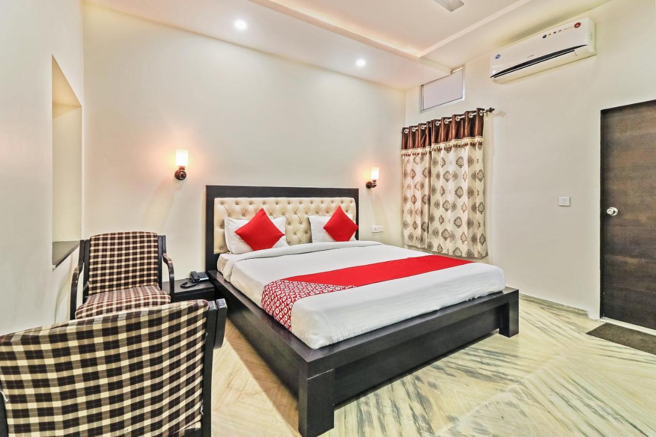 Collection O 35762 Hotel Season 4 Τζαϊπούρ Εξωτερικό φωτογραφία