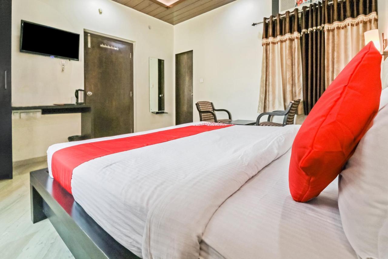 Collection O 35762 Hotel Season 4 Τζαϊπούρ Εξωτερικό φωτογραφία