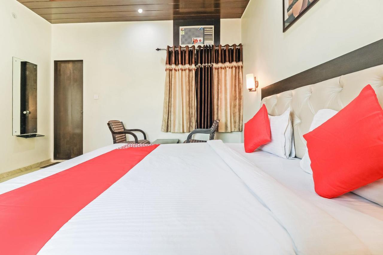 Collection O 35762 Hotel Season 4 Τζαϊπούρ Εξωτερικό φωτογραφία