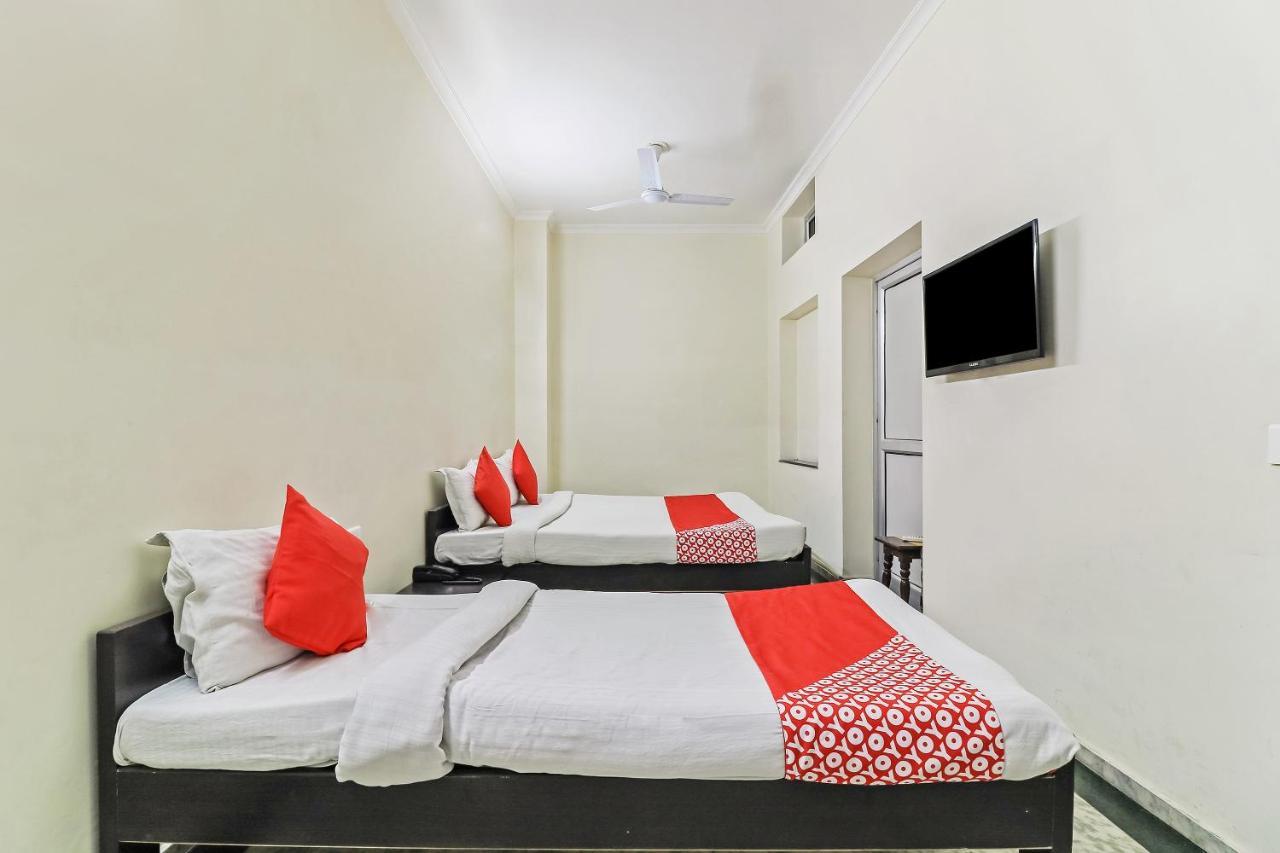 Collection O 35762 Hotel Season 4 Τζαϊπούρ Εξωτερικό φωτογραφία