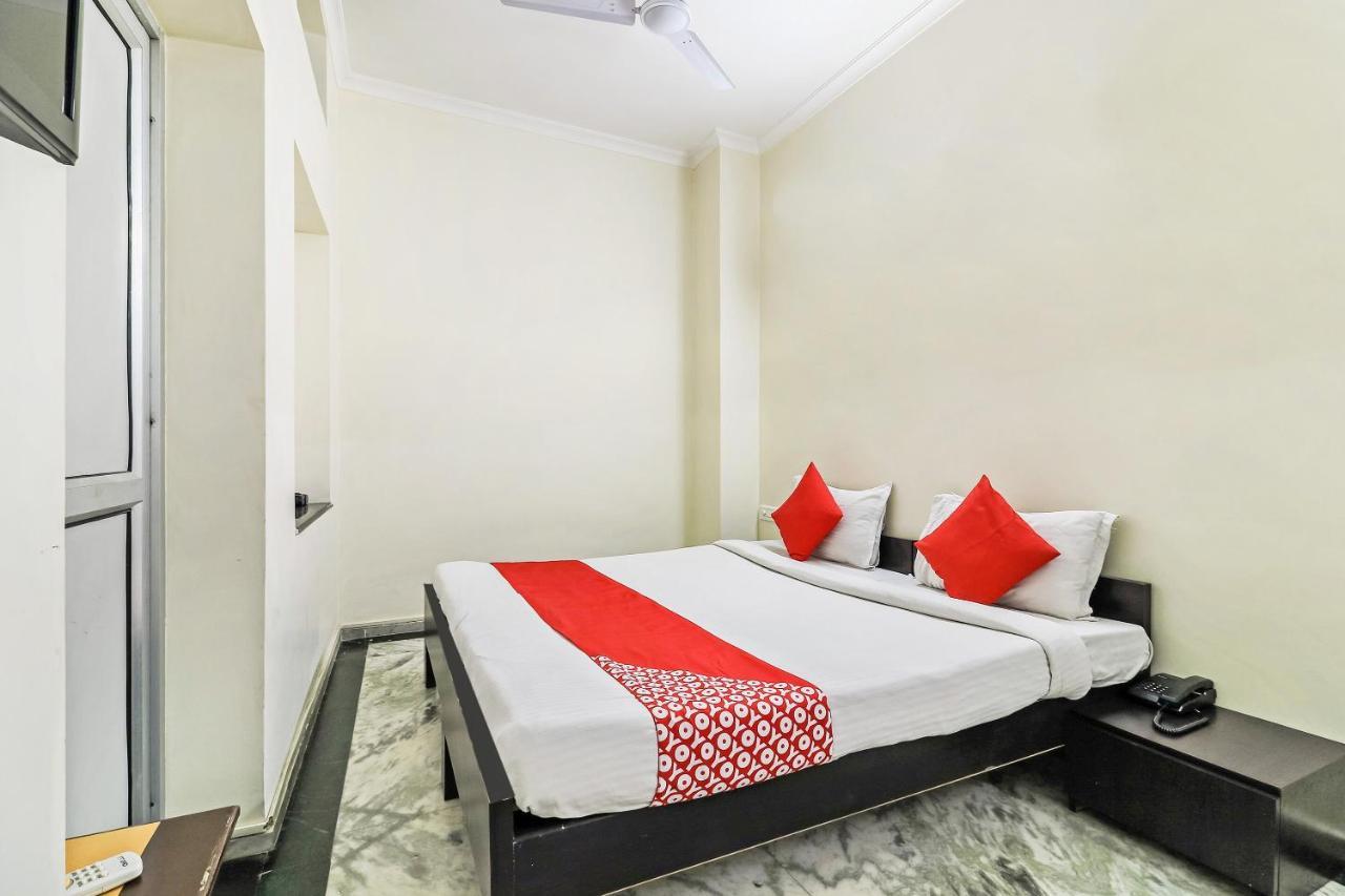 Collection O 35762 Hotel Season 4 Τζαϊπούρ Εξωτερικό φωτογραφία